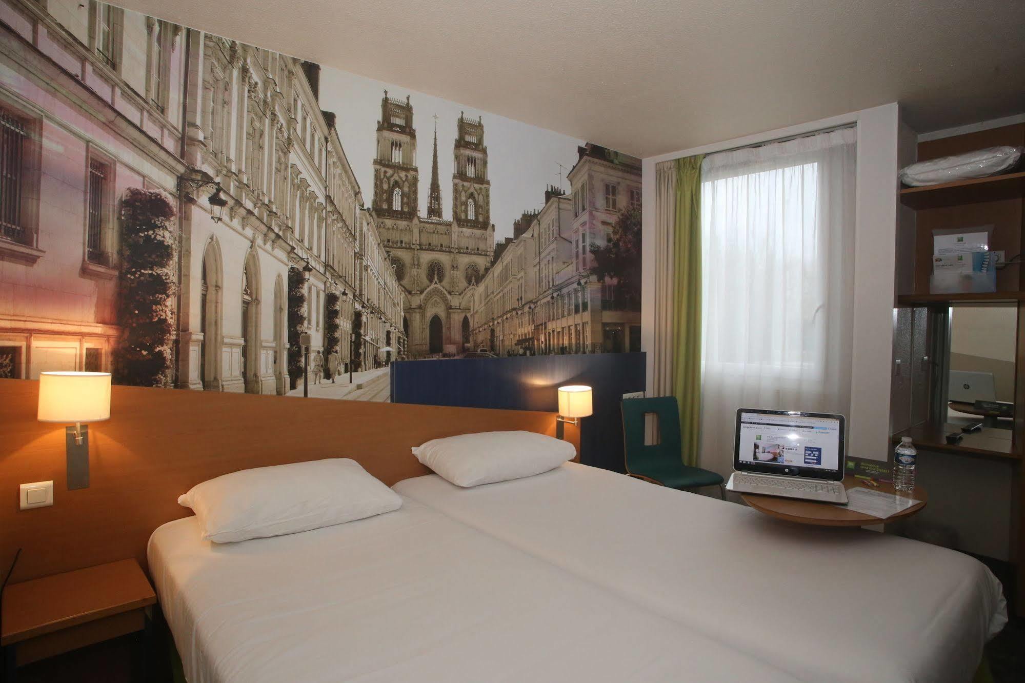 Hotel ibis Styles Orléans La Chapelle-Saint-Mesmin Exterior foto