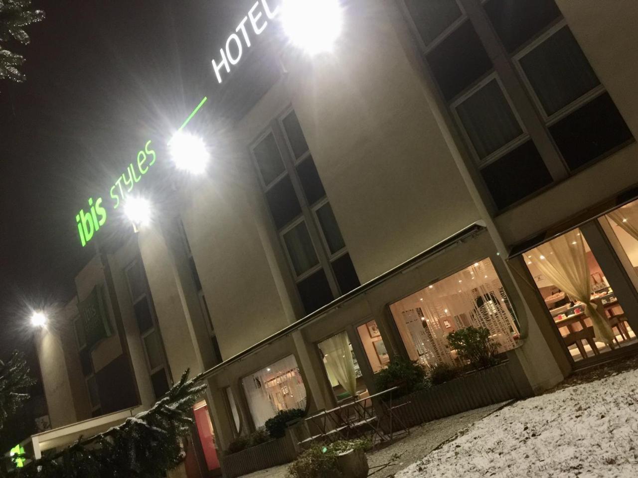 Hotel ibis Styles Orléans La Chapelle-Saint-Mesmin Exterior foto